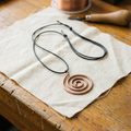 "Collier en cuivre de Vera's Mesa"
